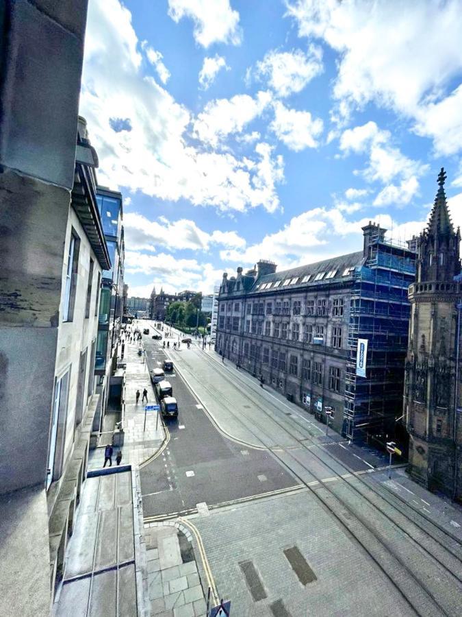 Incredible St Andrew'S Sq - 2 Bed In The Sky Daire Edinburgh Dış mekan fotoğraf